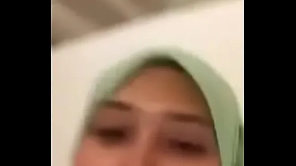 Hot Green tudung malay blowjob with sex in hotel cool Movies