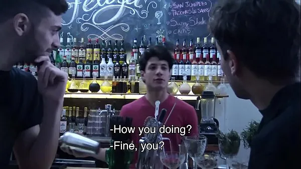 Sıcak LatinLeche - Cum Thirsty Boy Sucks A Bartenders Uncut Cock harika Filmler
