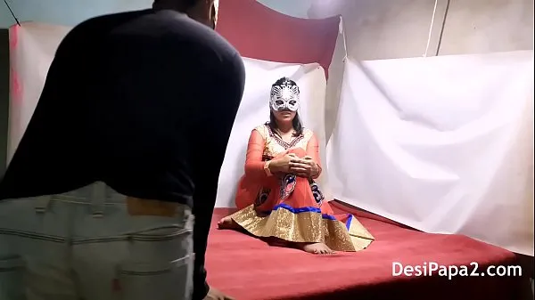 热电影Indian Bhabhi In Traditional Outfits Having Rough Hard Risky Sex With Her Devar酷电影